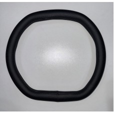 Оплетка руля "Altezza" 3137(2D) экокожа черная перфорация со скосом с двух сторон, размер M(37-39см)