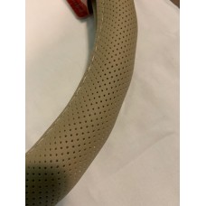 Оплетка руля "ALTEZZA" SR-3137(M) экокожа бежевая перфорированная под пальцы, 37-39см. Подходит на иномарки,ВАЗ 2108-21099, 2110-2112,2113-2115
