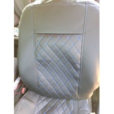 Чехлы универсальные ТУЛОН экокожа чёрный+чёрная бабочка синяя нить (компл-перед+зад+5подгол)