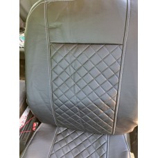 Чехлы универсальные ТУЛОН экокожа чёрный+чёрный квадрат чёрная нить (компл-перед+зад+5подгол)