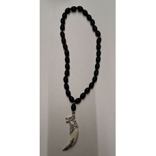 Чётки эмаль чёрная+клык белый CH13