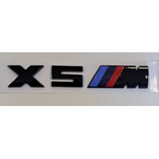 Надпись BMW X5M чёрная длина 17см, высота 2.5см (скотч)