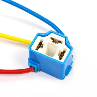 Разъём керамический для лампы H4 (1,5mm2) 182