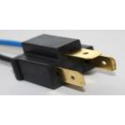 Разъём штыревой для лампы H4 231