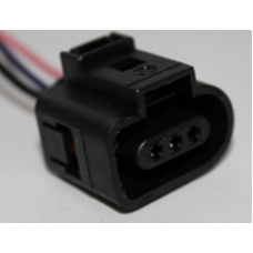 Разъём 3-контактный гнездовой датчика парковки VAG (замена 1J0973703)