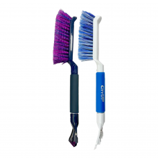 CU-82 Щетка для снега со скребком с упругим, мягким ворсом (42 см)