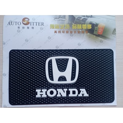 Коврик противоскользящий на панель HONDA (25.8см*13,3см) N266